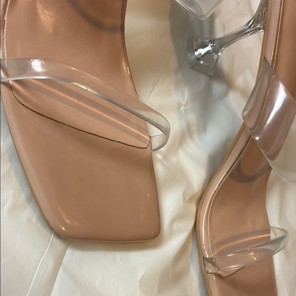 Tan Cream Square Toe Heels with Minimalist Design - Picture 4 of 9